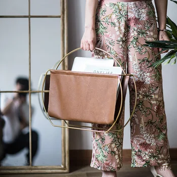 

Nordic Creative metal leather magazine rack Book File Holder Newspaper Display Stand Handle Rack Sundries Storage for Home