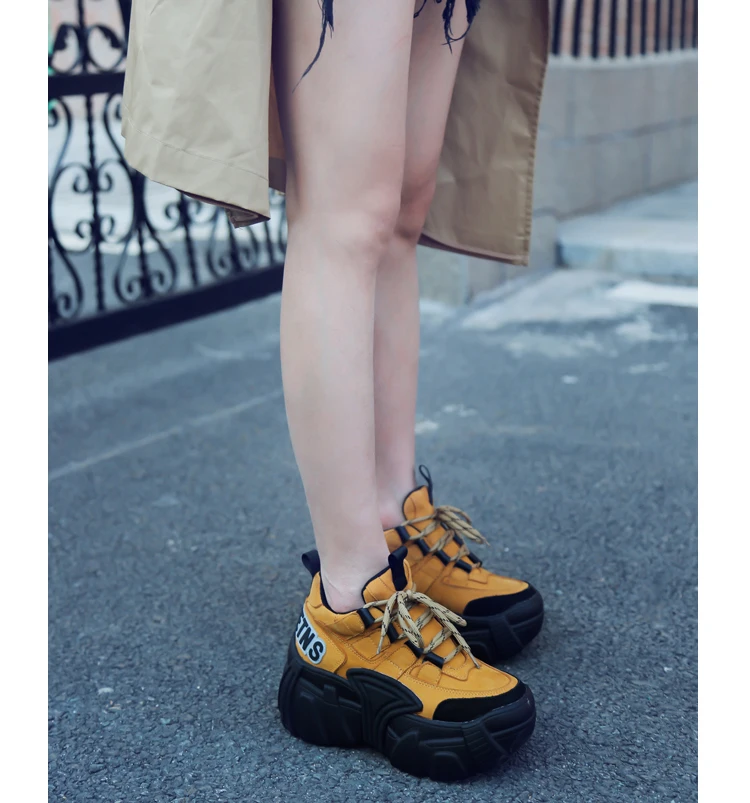 Prova Perfetto осень новая платформа высота повседневная обувь отец обувь женские сети красные туфли из губчатого материала кожа