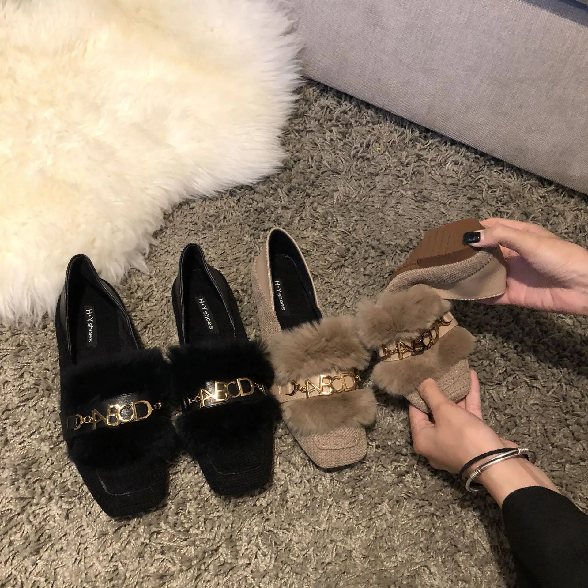 

2018 New Korean-style Square Head Autumn And Winter Furry Flat Flat Heel Shoes Women's Versatile Loafers Metal Buckle WOMEN'S Sh