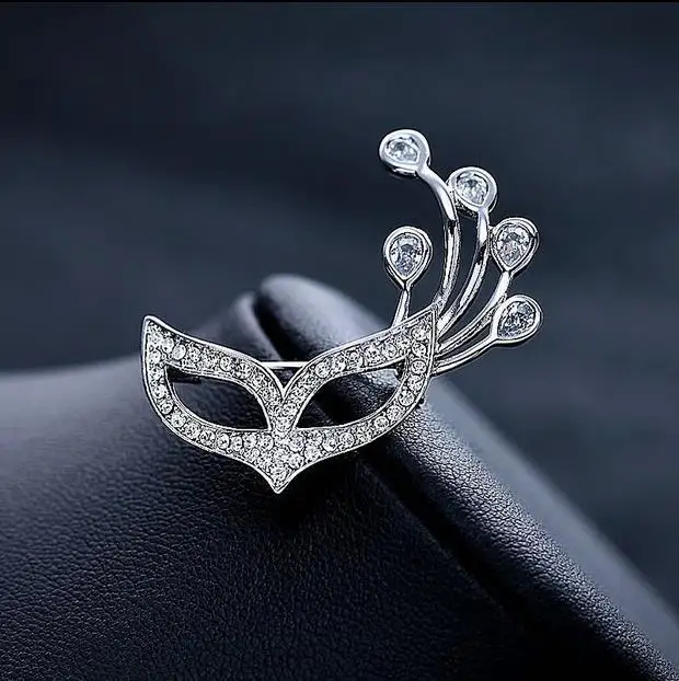 Корейская мода кристалл лиса маска нагрудный знак брошь значок броши на кардиган и булавки Роскошные ювелирные изделия для женщин аксессуары