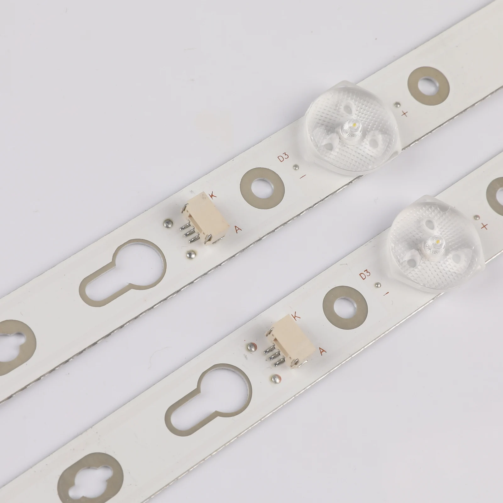 564MM tira de LED para ilu mi nacion trasera 5 lampara para MI 32 &LCD TV L32M5-AZ TCL32D05-ZC22AG-11 LVW320CSDX 4C-LB320T-D