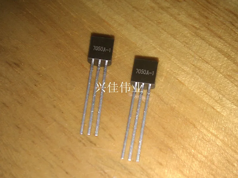 20 шт./лот HT7050A-1 HT7050 TO-92