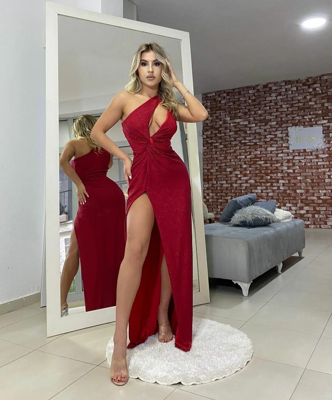 

Elegant One Shoulder Burgundy Glitter Evening Dresses with Slit Floor Length Zipper Back Abendkleid Formal Party Gown for Women