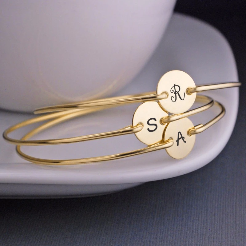 

Vnox Name Initial Bangle for Women Girl Gold Tone Stainless Steel Personalize Letter Coin Cuff Bracelet Party Jewelry