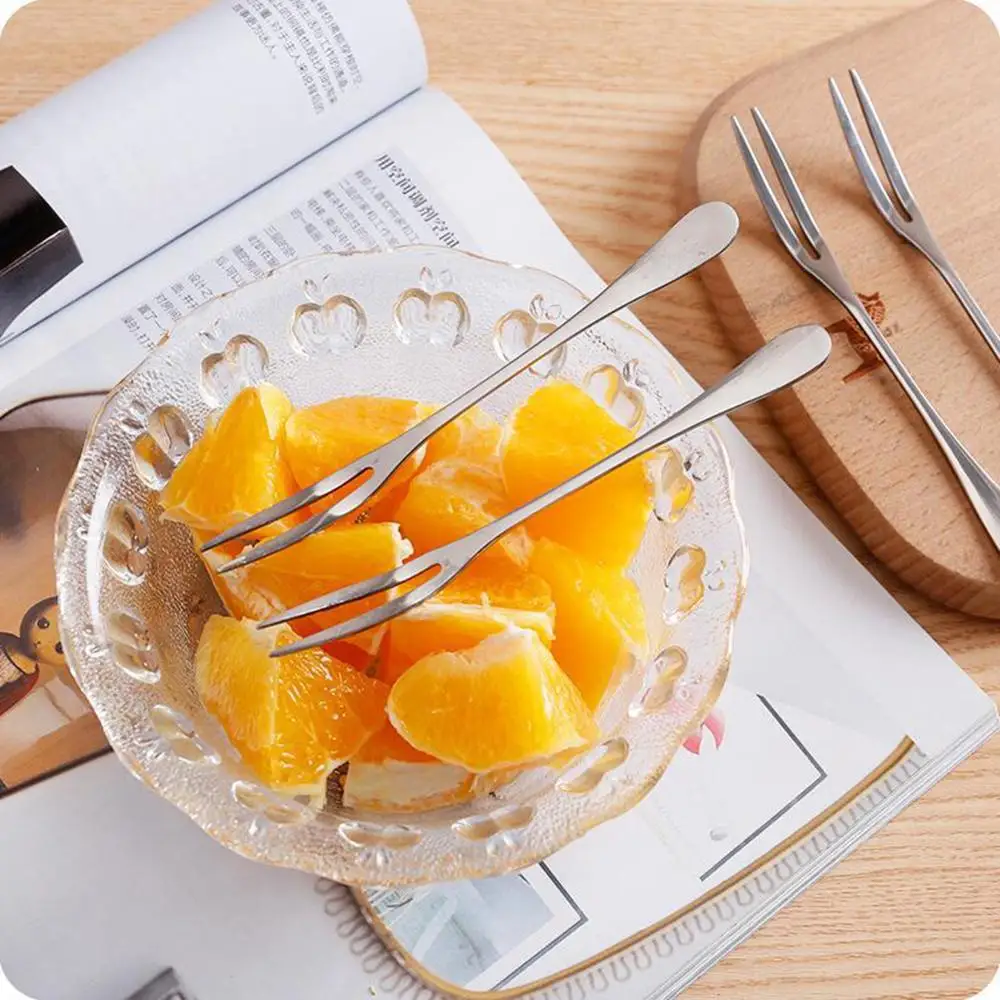 

Stainless steel West Tableware Fruit Fork Small Fork Cake Dessert Fruit Fork Kitchen Creative Accessory 13.2cm Easy to clean