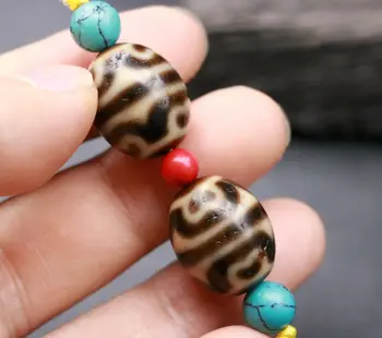 

Treasure A Pair 2X Tibetan Old Agate Ivory Color Lotus Base Tiger Tooth Daluo dZi Bead 3A
