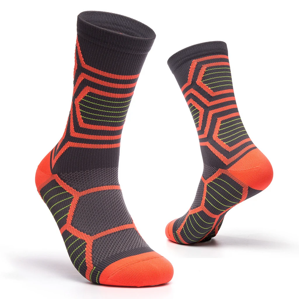 3 Pair Cotton Mid-Calf Socks Compression Socks Moisture Wicking Hiking Sport Socks for Outdoor Sport Snowboarding