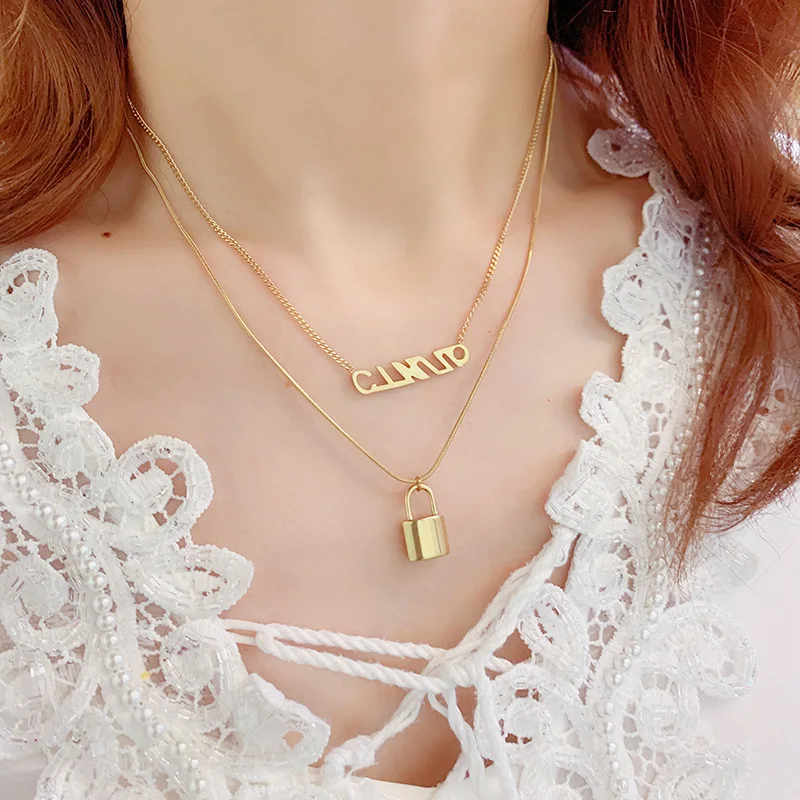 

Korea's New Exquisite Double-layer Titanium Steel Necklace Fashion Temperament Letter Lock Collar Chain Elegant Women's Jewelry