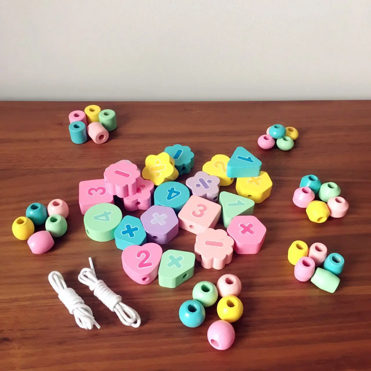 Macarons chuan zhu Toy Infant Threading строительные блоки детские бусинки детские развивающие игрушки 1-2 года 3 года