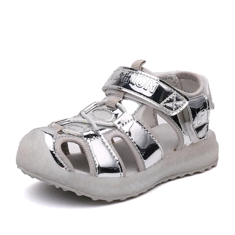 Серебристые летние дети светодиодный светильник сандалии USB зарядки Дети СВЕТОДИОДНЫЙ световой обувь для мальчиков и девочек; удобные пляжные сандалии 26-37 - Цвет: Серый