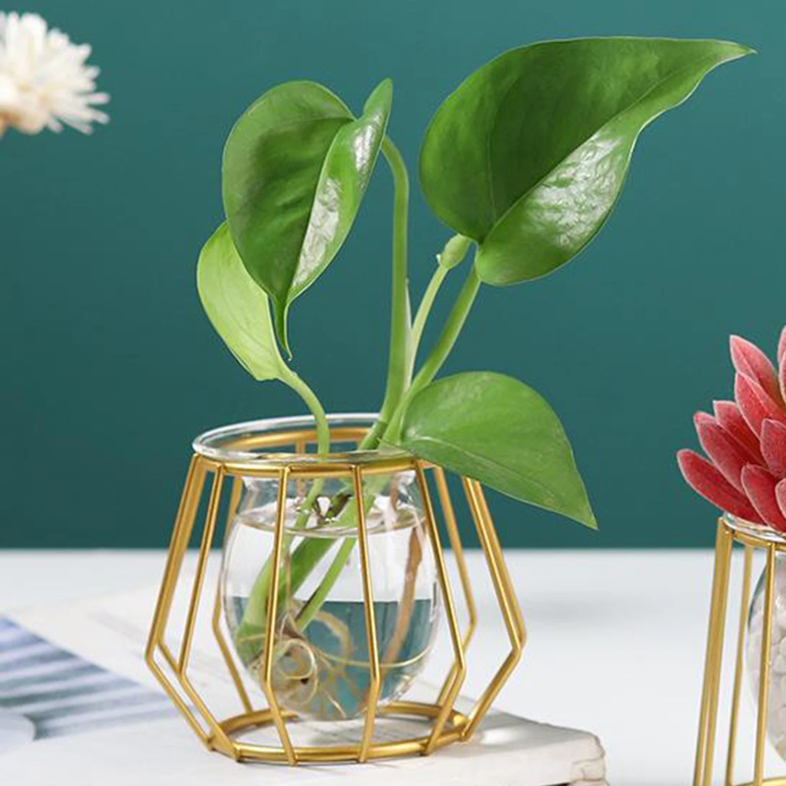 Metal Wire 3D Geometric Flower Vase Home Plant Desktop Plant Pot Centerpiece