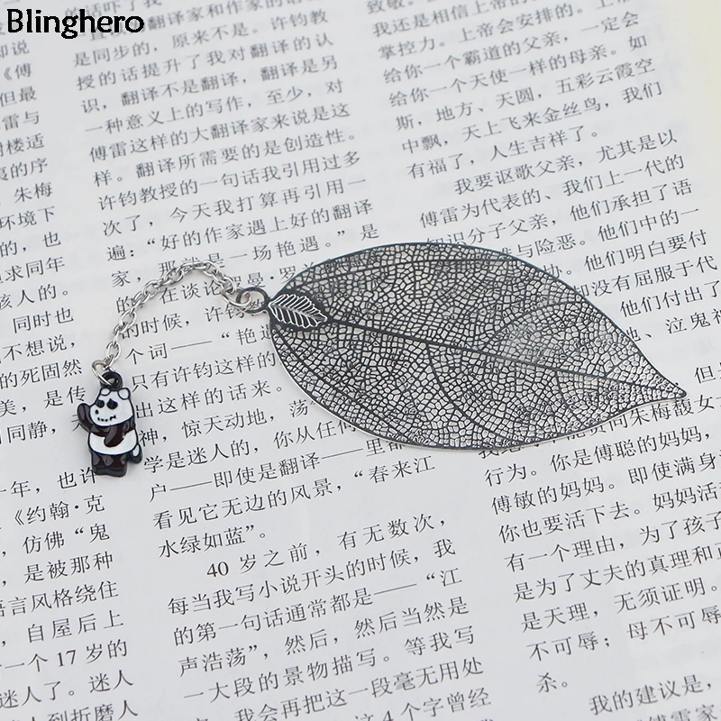 

Blinghero We Bare Bears Metal Bookmarks Cartoon Panda Bear Books Marker of Book Gift for Friends Stationery Accessory BH0498