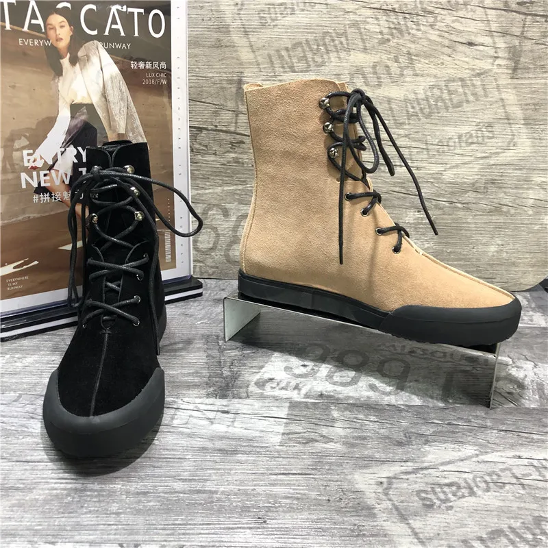 Женская обувь на плоской подошве; женские ботинки из нубука; Botines Mujer; коллекция года; женская обувь с круглым носком; chaussures femme; с заклепками; scarpe donna
