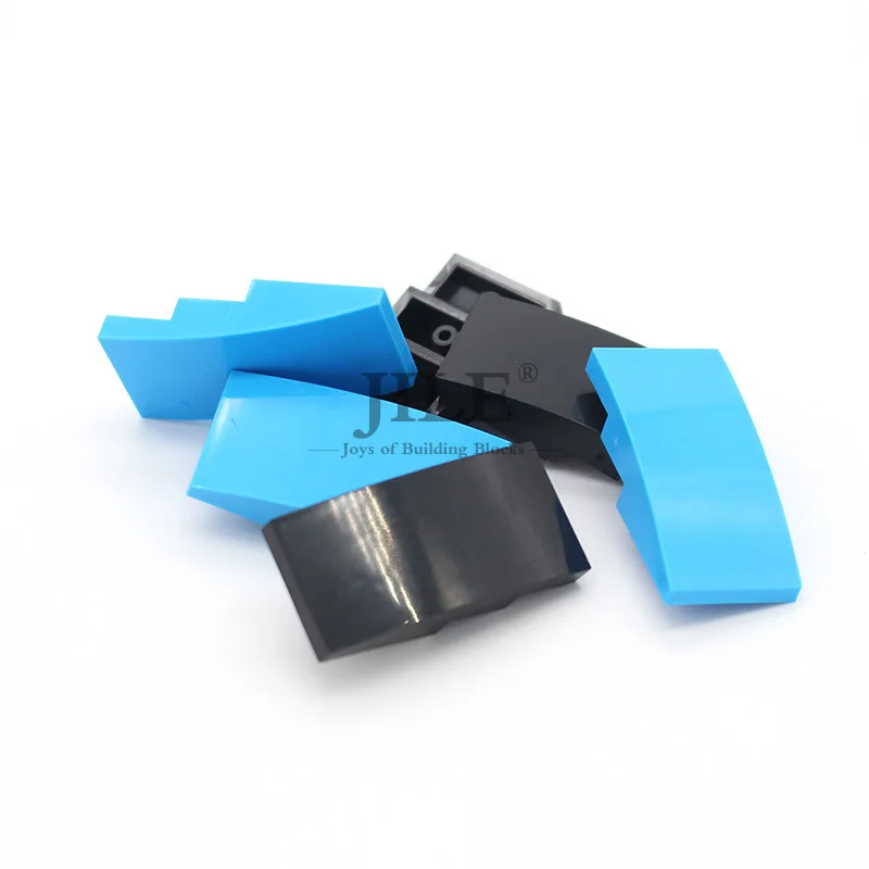 Бесплатная доставка Moc склон изогнутый 4x2 без шпилек 93606 DIY просвечивающие
