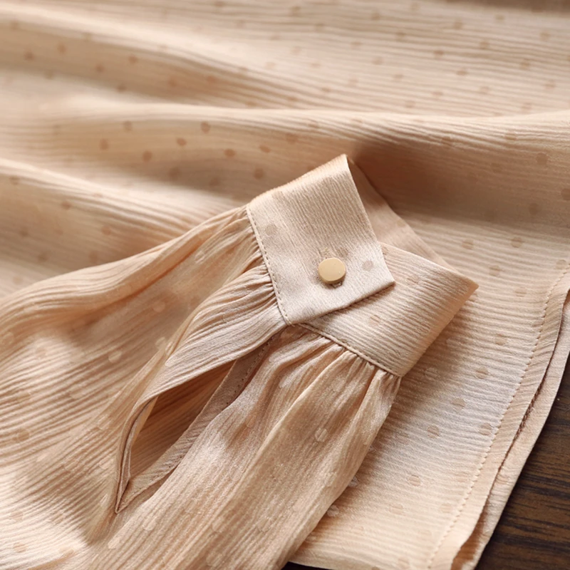 Women's Ruffled Collar White Chiffon Retro Blouse