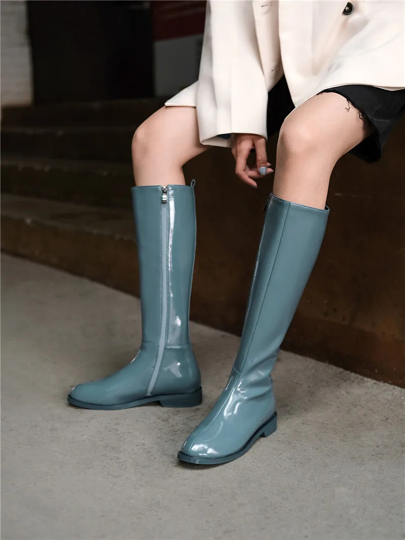 25050925-EE09-4EAB-9D39-7A7782F1AD25