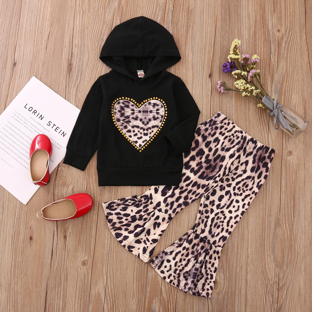 

Autumn Newborn Girl Heart-Shaped Leopard Pattern Hoodies and Leopard Pants Infant Clothing 2pcs