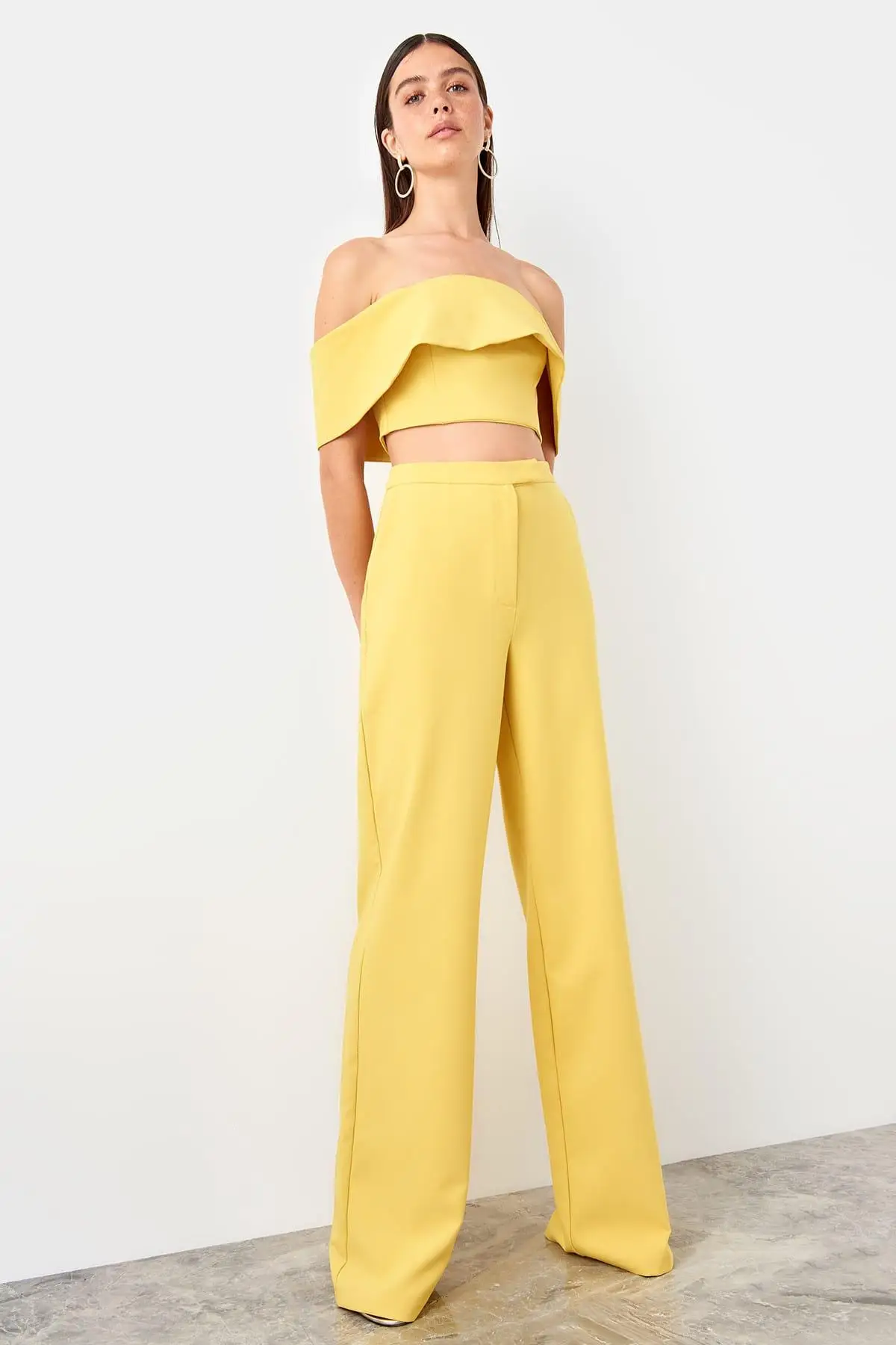 Trendyol желтые брюки для сигарет TPRSS19PL0145