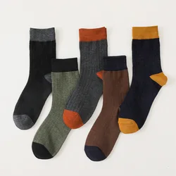 New Men Socks Autumn Winter Vertical Stripes Cotton Breathable Sweat-absorbing Retro Men's Sock Business Causal Crew Socks Male