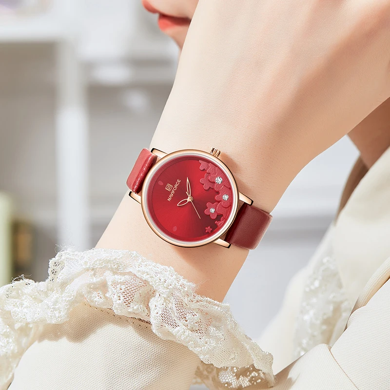 

Original Fashion Style NAVIFORCE New Women Watch Red Leather Watchband Lady Casual Waterproof Quartz Wristwatches Gift For Girls