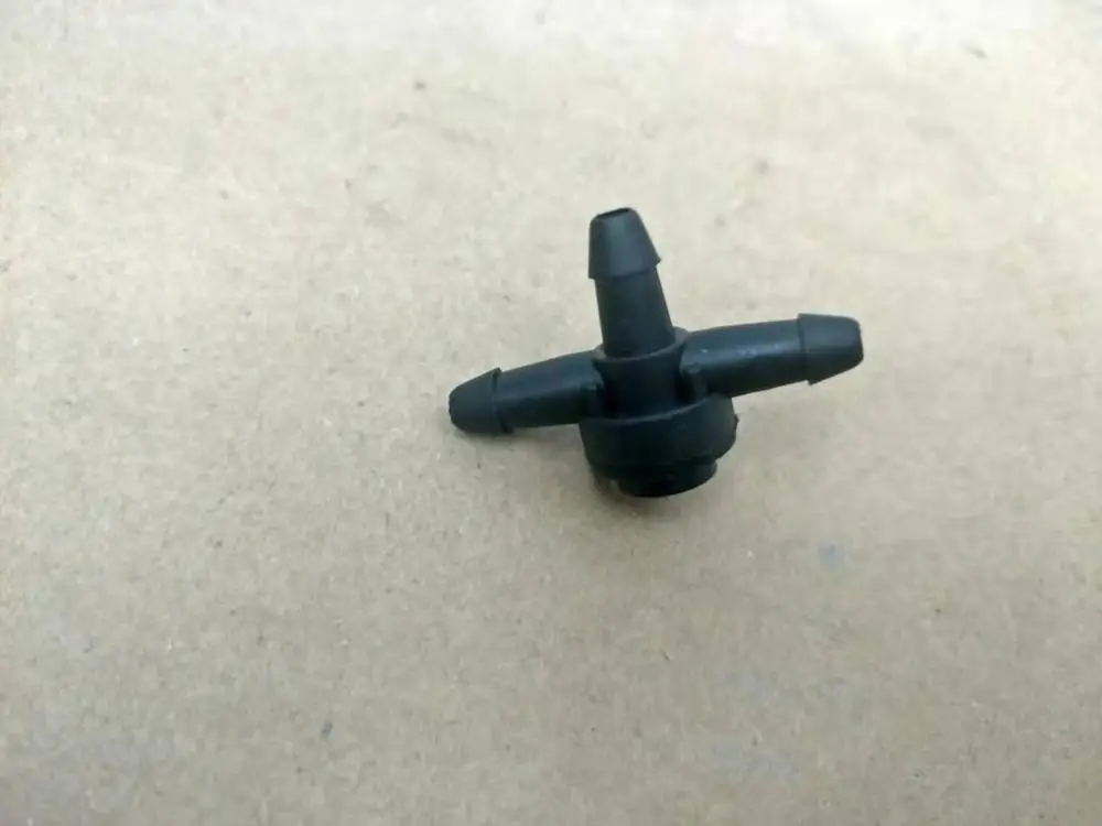 Для Volvo C30 C70 S40 S60 S70 шайба т коннектор клапан 31391513 9178895 - Цвет: tee