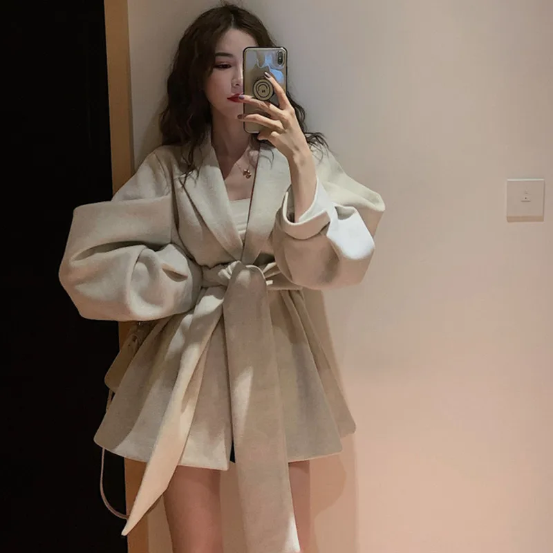 

Oversized Puff Sleeve Adjustable Waist 2020 Autumn Winter Chic Woolen Coat Loose Woman Overcoat with Belt