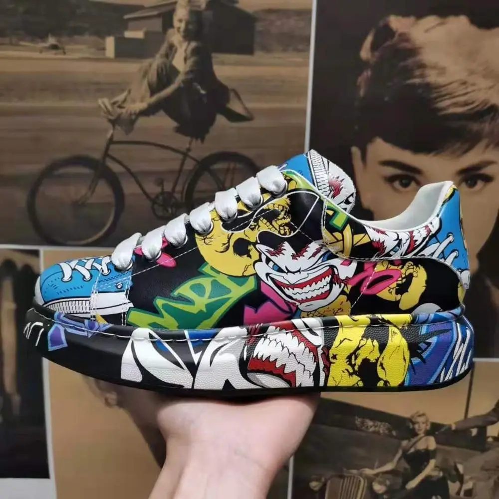 

top Fashion Designer Real Leather graffiti painted De Luxe Sneakers Platform Heightening Men Women Casual Shoes 36-45
