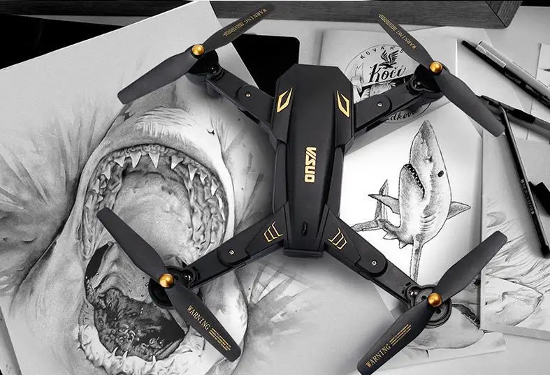 

Le Chi Quadcopter Wifi Aerial Photography Folding Unmanned Aerial Vehicle 20 Minute Ultra-long Life Battery 200W Remote Control