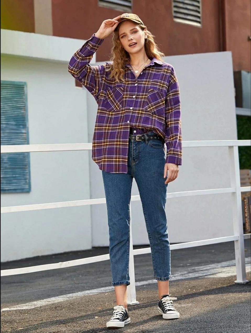 Linglewei Женская клетчатая рубашка с лацканами и двойным карманом, украшенная длинным рукавом