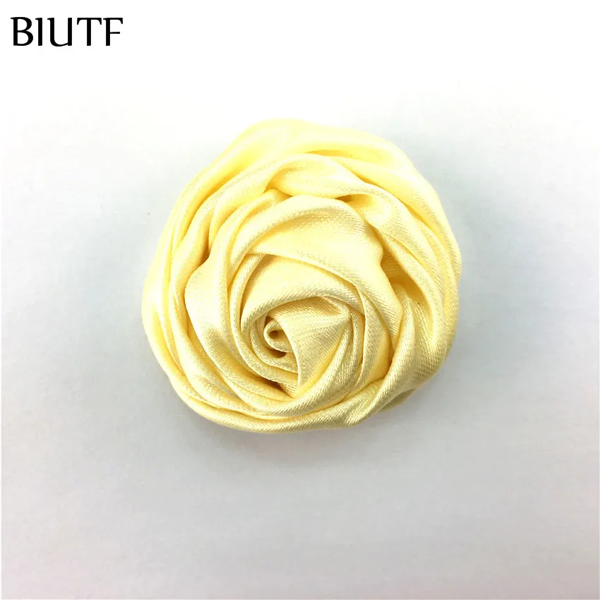 17-cream 10 шт./лот, 3,5 см, мини свернутый атласный цветок с зажимом для волос, цветок бутон розы с зажимом для волос, свадебный букет, сделай сам, материал TH64 - Цвет: 17-cream