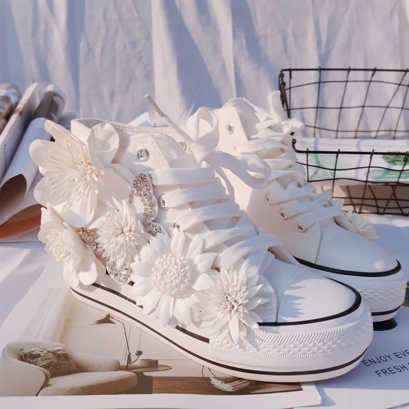 Original Butterfly Flower High-top Canvas Shoes Sweet Lace-up Women's Shoes White Inner Height-increasing Vulcanized Shoes