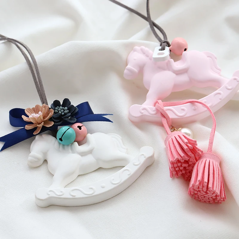 Cute Horse Shaped Aromatherapy Wax Silicone Mould For Car Pendant Decoration DIY Gypsum Plaster Molds