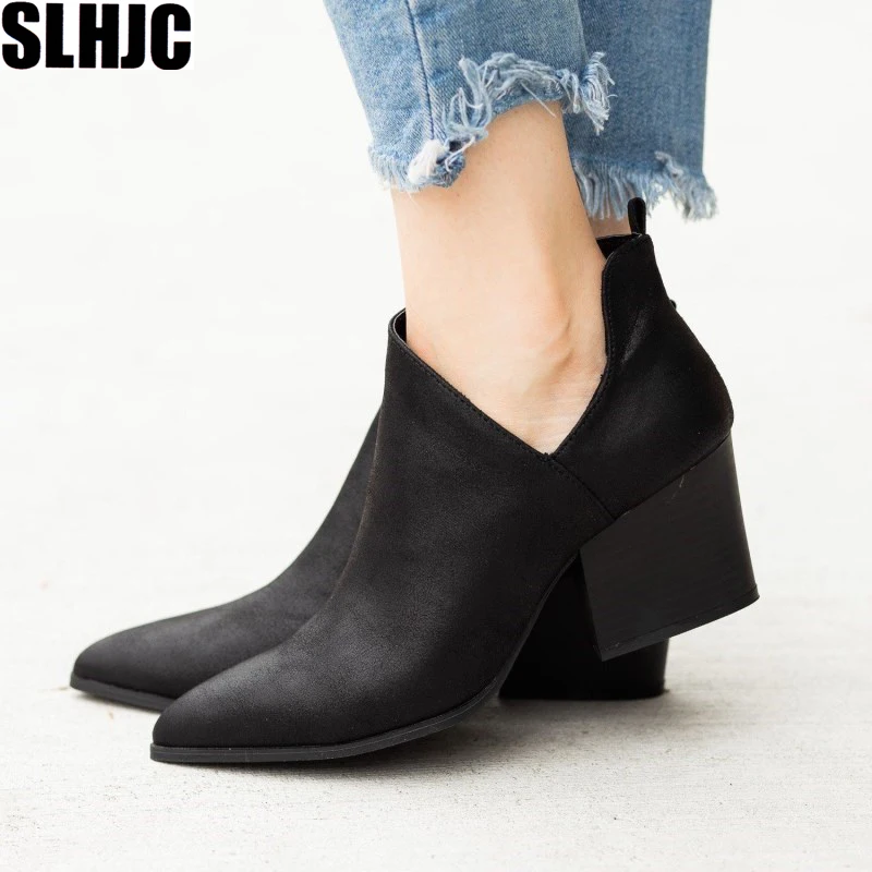 

SLHJC Women Retro Shoes Leopard Serpentine Leather Pumps Short Ankle Boots Side V Slit Pointed Toe High Square Heel Shoes