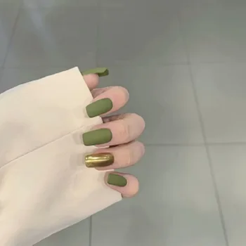 

24PCS Green and Gold Long Fake Nails Patch Jumping Color Square Head Wearable Finished Fingernail Girl Suitable press on nails