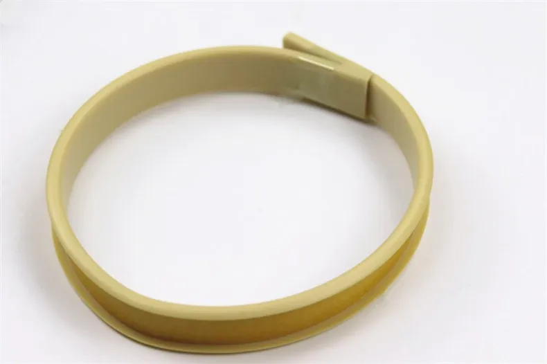 15-H773be87853ea4c8d9b84b025840a0940T