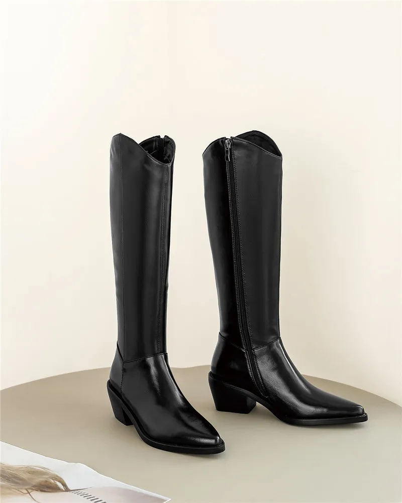 atm_522A3157__217_LQ