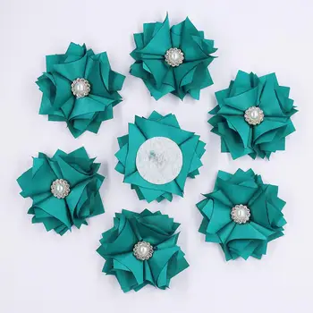 

Peacock Blue 100Pieces/Bag 5.5CM Fabric Rose Flower Handmade Pearl Flowers DIY For Boutonniere Girl Hair Cloth Shoes Accessories