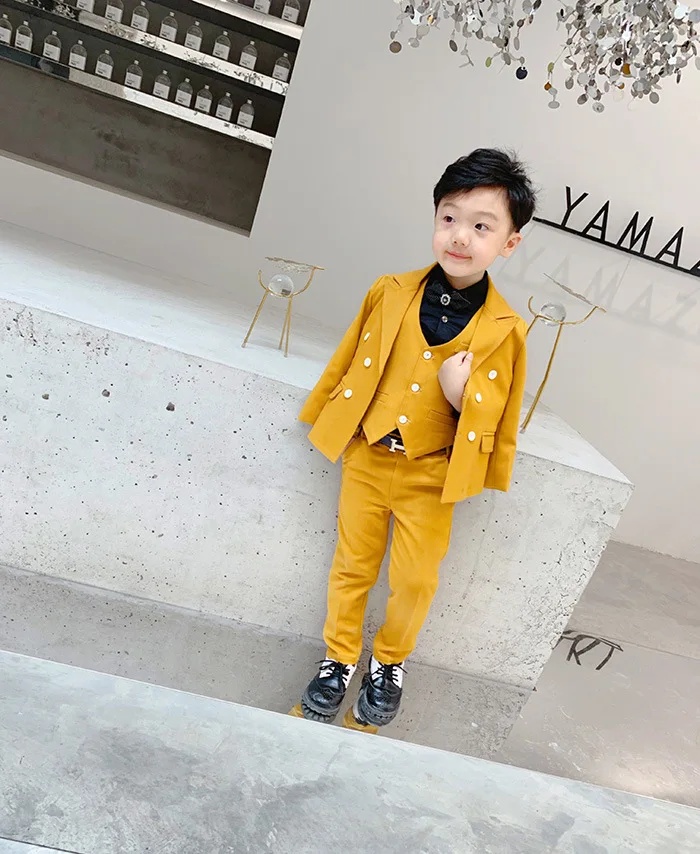 12045021680_1081127772