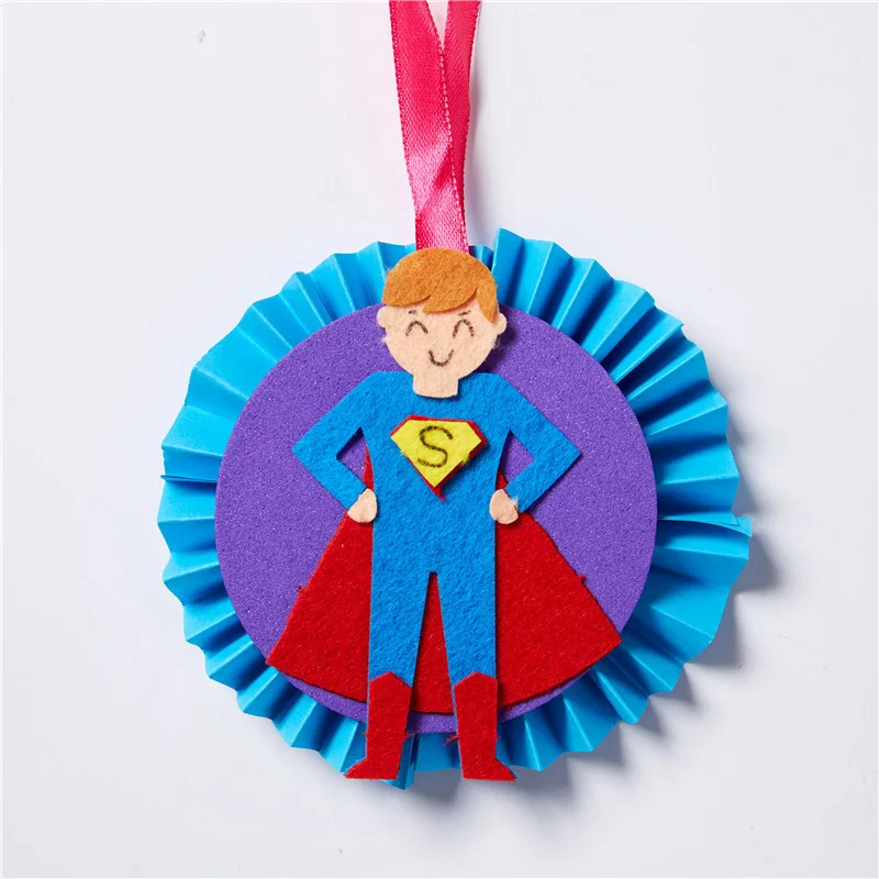 Детский сад много декоративных поделок diy игрушки папа медаль ремесла детские развивающие игрушки для детей подарок девочка/мальчик Рождественский подарок 16901 - Цвет: DAD SUPERMAN