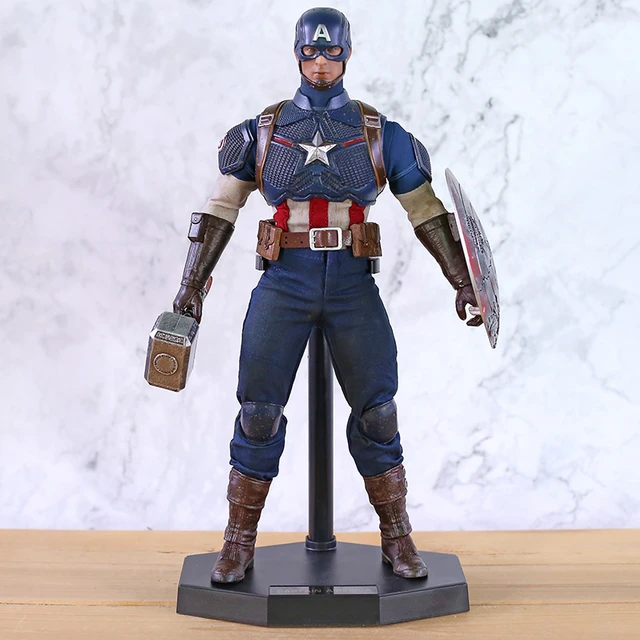 Captain America 1/6 Scale Figure by Hot Toys