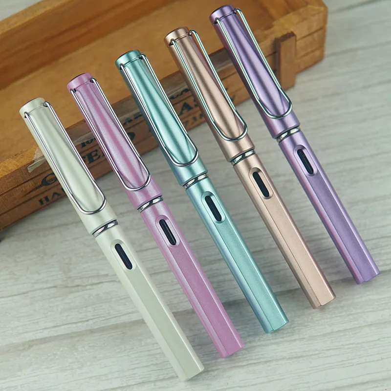 Рисунок 2 - Перьевая ручка рекламная ручка