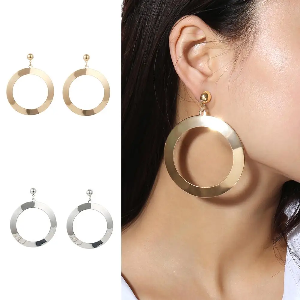 

New Vintage Earring For Women Gold Round Big Circle Stud Earrings Geometric Statement Earring 2019 Metal Earring Fashion Jewelry