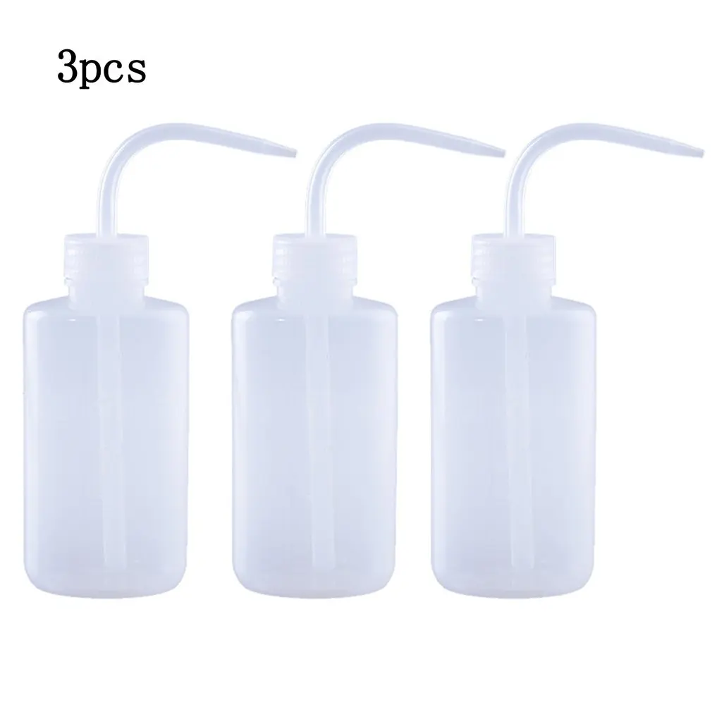

3pcs 250ml Curved Beaker Safety Cleaning Bottle Plastic Extrusion Bottle White Transparent Spray Bottle Watering accessories