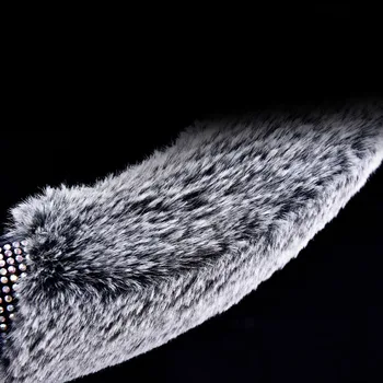 

38CM Car Steering Wheel Covers Winter Plush Creative Diamond Handlebar Cover Interior Accessories Car Steering Cover