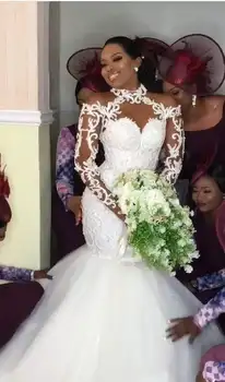 

Dress Sigrid and Veil