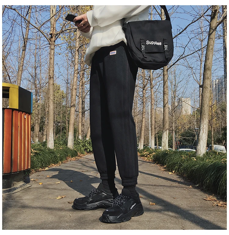 New Spring And Autumn Plus Velvet Solid Color Casual Pants Loose Pants Men's Sweatpants Black / Brown M-2XL