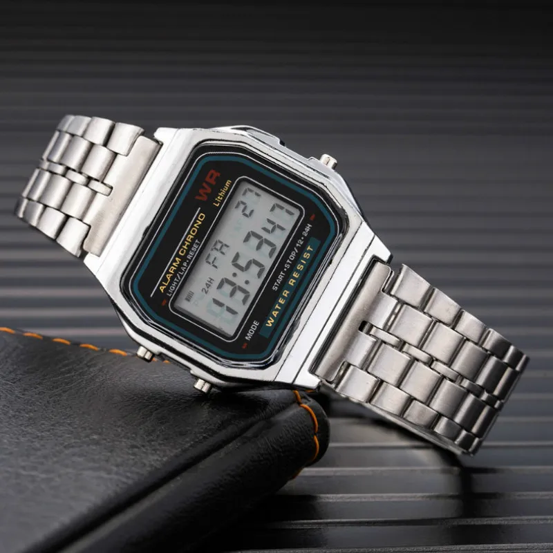 Simple Retro All Metal Electronic Watch Stylish Hot Style Neutral Steel Band Led Watch for Men and Women Watch afbeelding