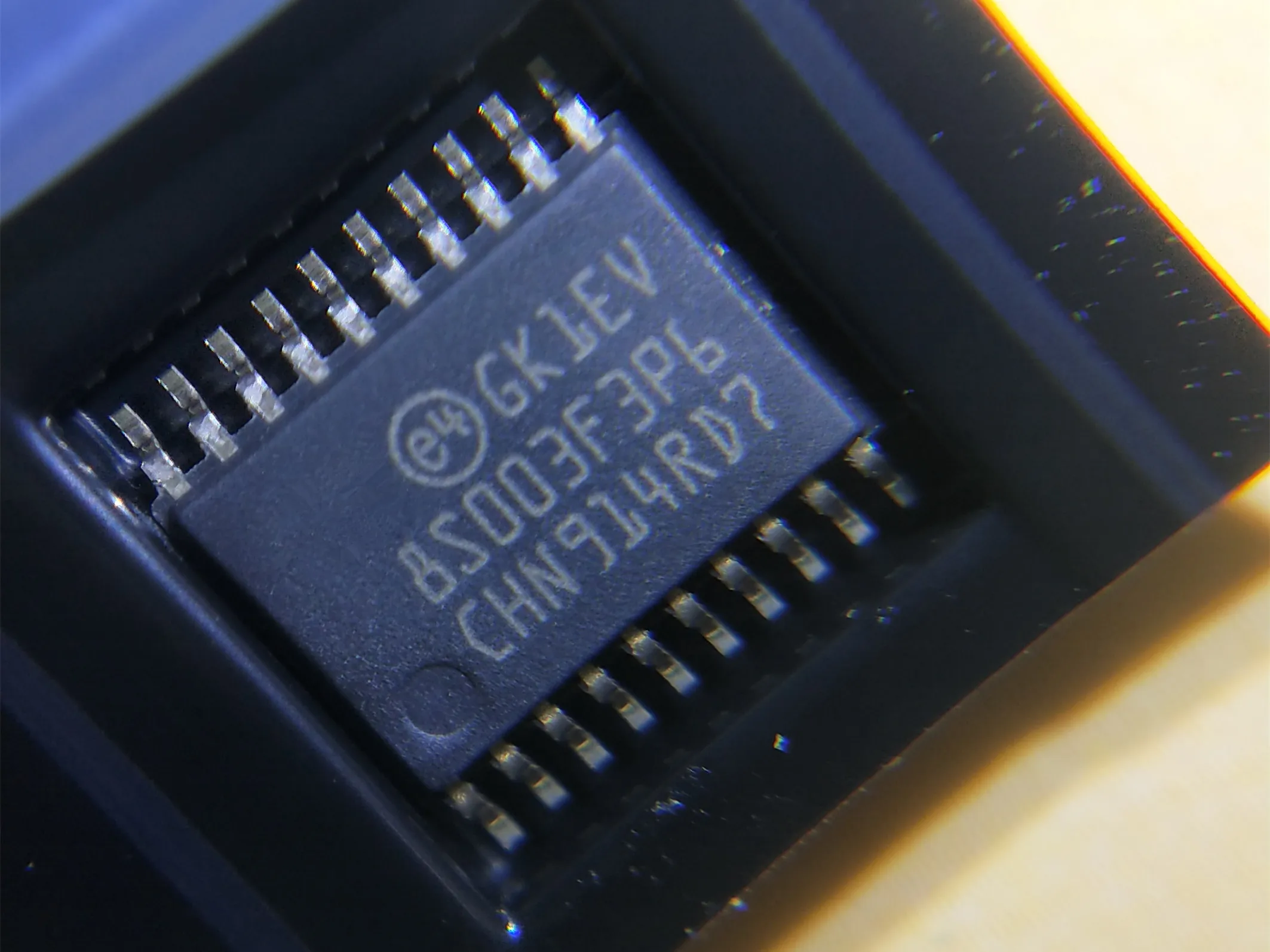 1-5 шт. STM32 подлинный STM32F103RCT7 STM32F103RCY6TR STM32F103RCY6CTR STM32F103RBT6 ARM микроконтроллер MCU TR