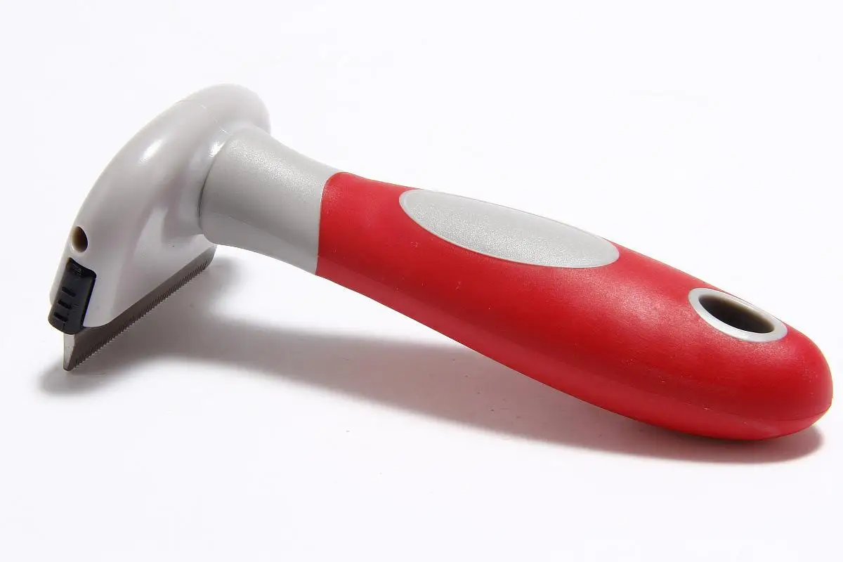 Pet hair removal comb (53). jpg