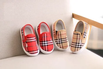 

Spring and autumn Canvas shoes for children boys girls Canvas shoes kindergarten baby prewalker Soft Sole Shoes